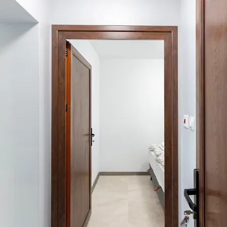 Urban Five #1 - Stylish One-bedroom With Kitchen & Parking Apartment Veliko Tarnovo