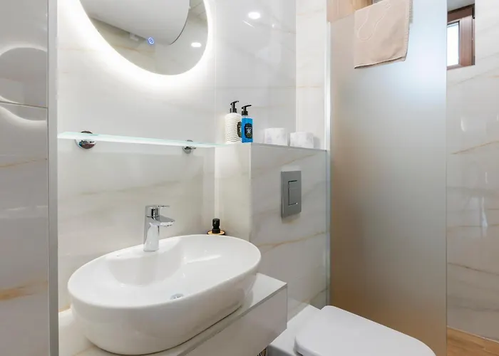 Apartamento Urban Five #1 - Stylish One-bedroom With Kitchen & Parking Veliko Tŭrnovo